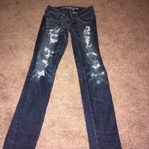 American eagle distressed jeans